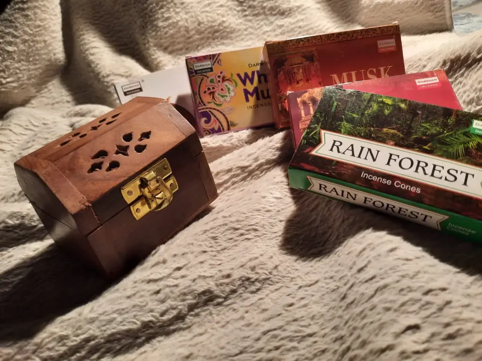 Darshan 5 Paket Konik Tütsü + 1 Adet Sandık Tütsülük